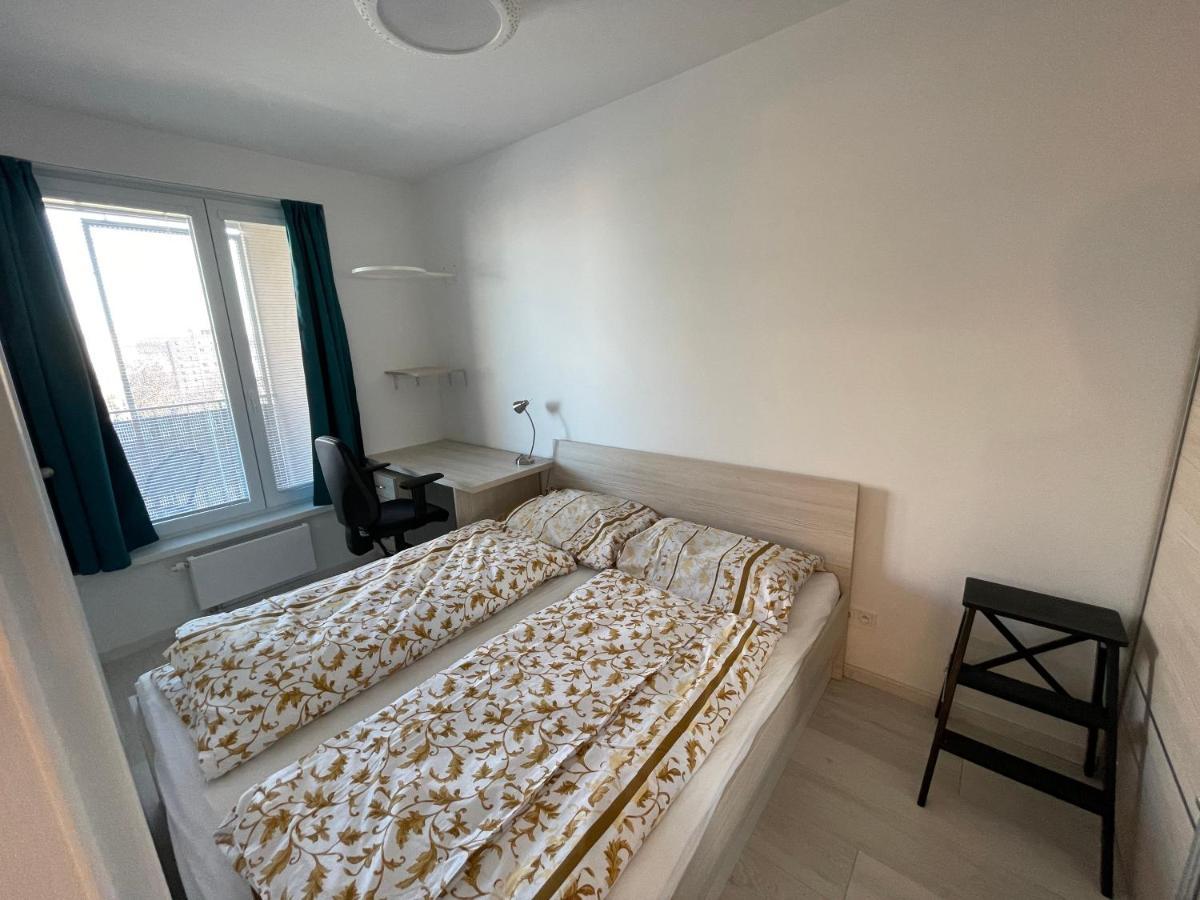 Modern And Quiet Apartment With Air Conditioning And Private Parking Košice Buitenkant foto